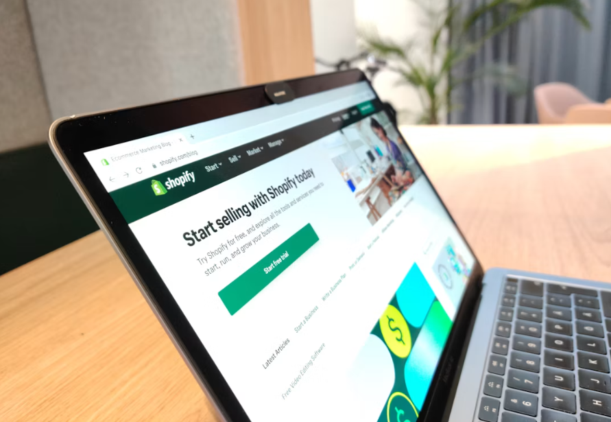 How Much Does It Cost to Hire a Shopify Expert